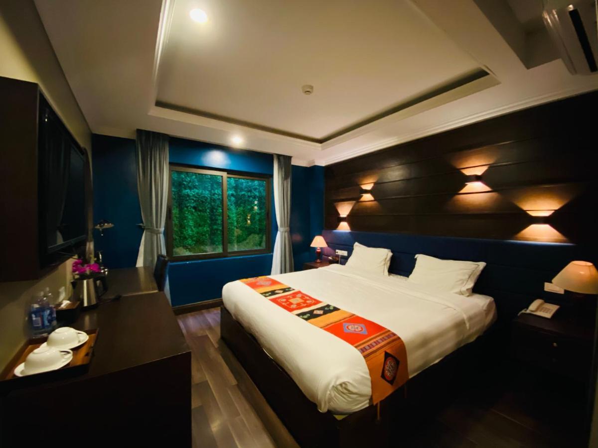 Nomadtrails Boutique Sapa Hotel Exterior photo